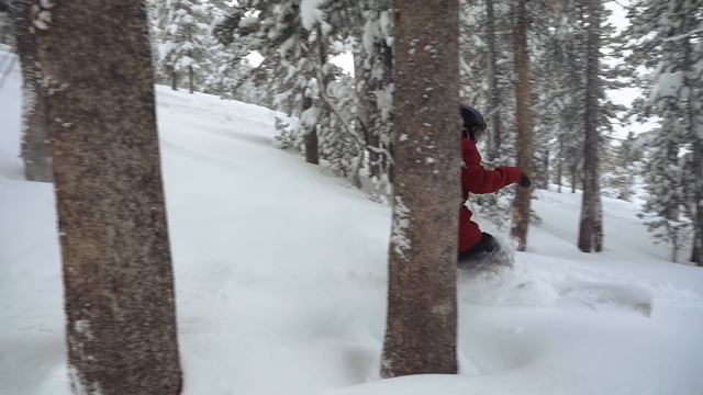 Winter is back in Lake Tahoe | Holiday Vibes + Snowboarding at Heavenly смотреть онлайн
