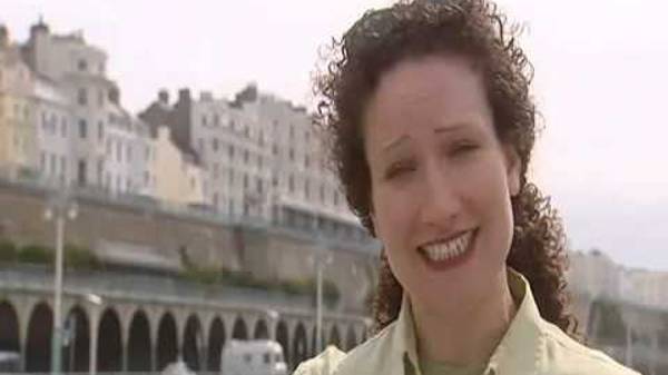 Window on Britain: Holidays смотреть онлайн