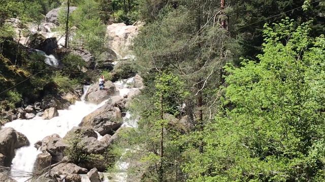 Лура парит обратно смотреть онлайн