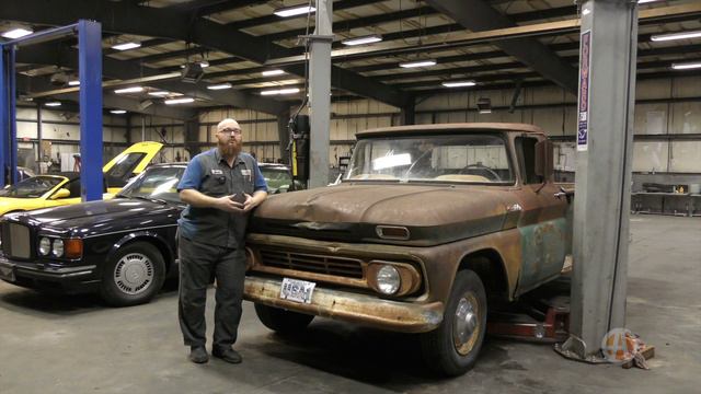 Should You Repair Your Car or Buy a New One? | Autotrader смотреть онлайн