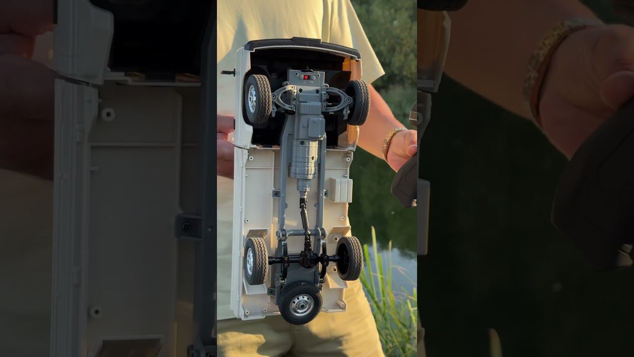 Радиоуправляемый грузовичок WPL Suzuki Carry ST90 масштаб 1:10. 3.990р, Сайт cars-kids.com смотреть онлайн