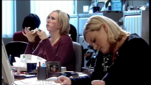Annoying Collegue смотреть онлайн