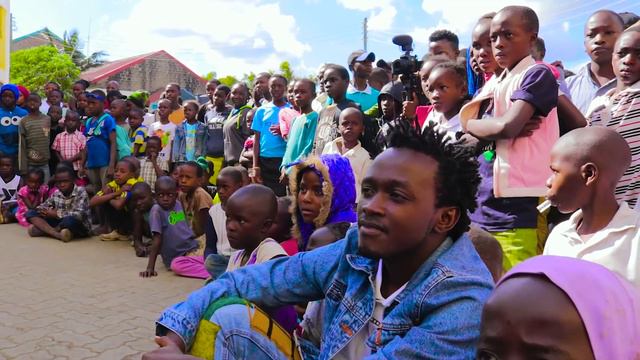 MORGAN BAHATI VISITS HIS FORMER HOME ABC ORPHANAGE FOR CHRISTMAS |BAHATI REALITY смотреть онлайн