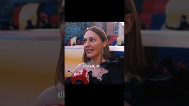 Meryem Sahra Uzerli, Мерьем Узерли изучала русский язык в школе.
