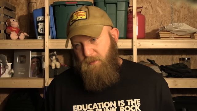 Let's talk about the Illinois book ban ban.... смотреть онлайн