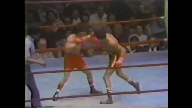 ESTE DIA EN EL BOXEO. ¡El cumpleaños de Alfonso Zamora! смотреть онлайн