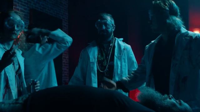 Ovtlier - Living Dead (Official Music Video) смотреть онлайн
