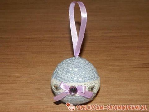 Как связать елочный шарик смотреть онлайн