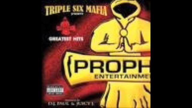 Three 6 Mafia - Half On a Sac or Blow смотреть онлайн