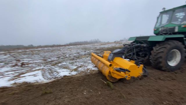 Трактор ХТЗ Т-150 с финским ротоватором Mericrusher смотреть онлайн