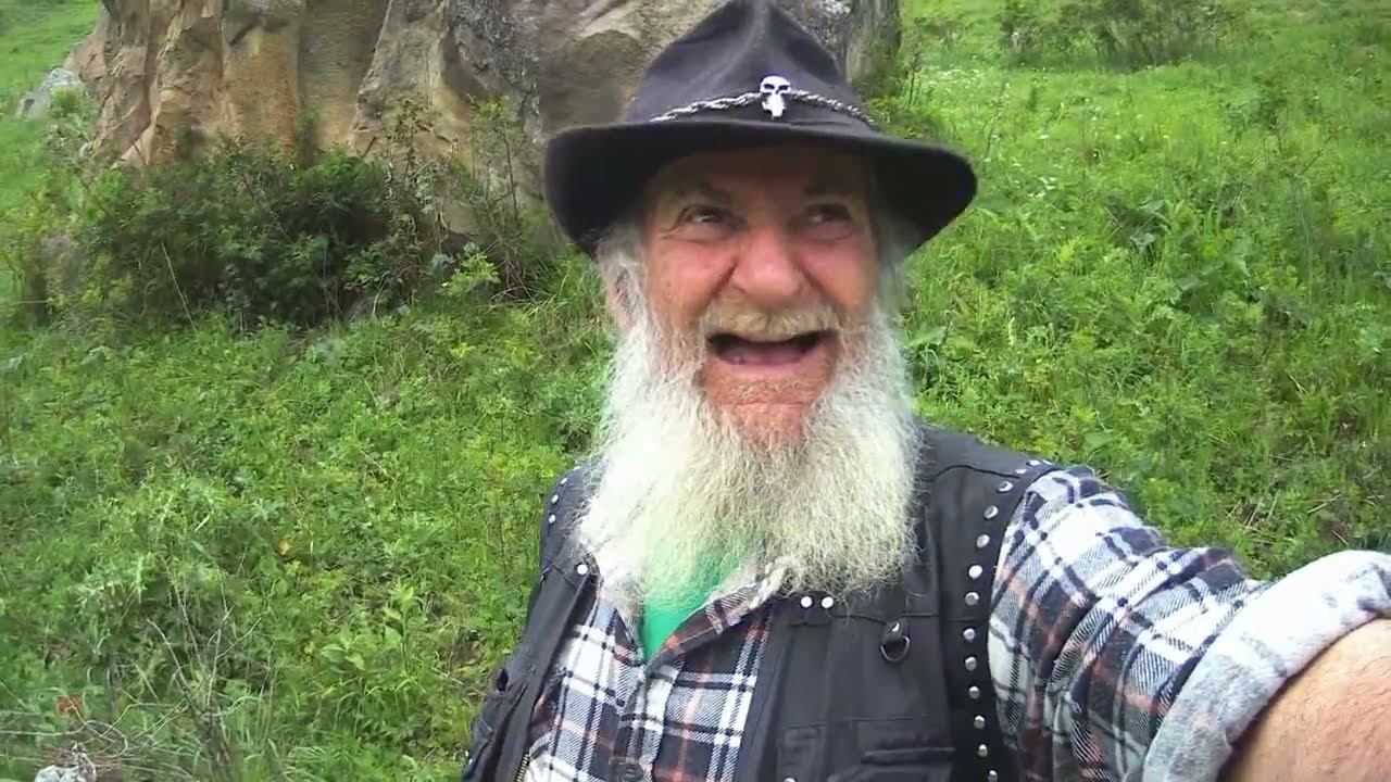 Лёгкая экскурсия в горы смотреть онлайн