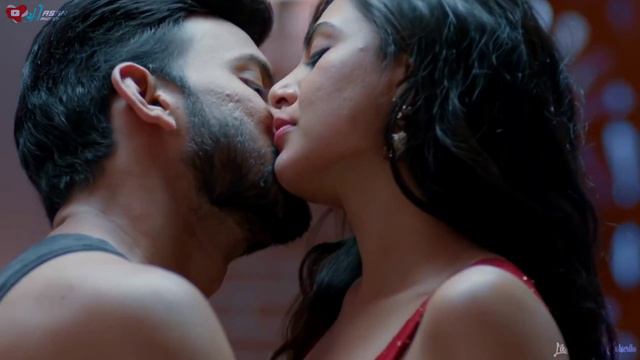 #NEW Husband Wife Romance💕Latest Love Status💕Gf Bf Kissing😘Whatsapp Status Video💕💕