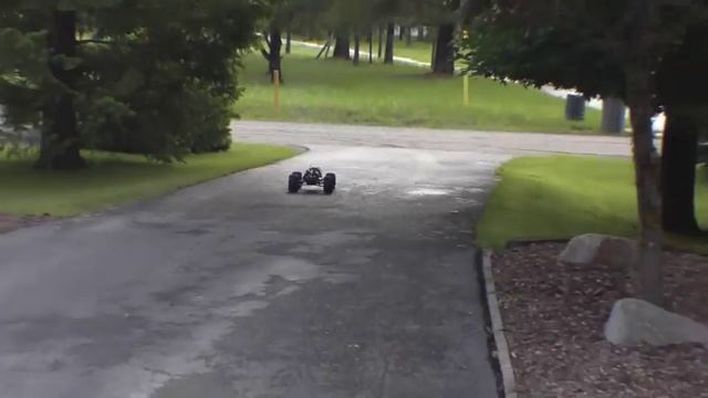 Losi gas XXL-2 break in high idle 2/3 смотреть онлайн