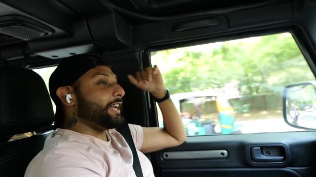 My First Trip With My GrandMother On Mahindra Thar 😍 *Police Stopped Us* 😱 смотреть онлайн