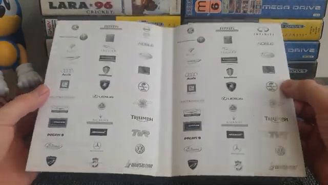 Inside cover art & reversible covers in my Xbox 360 collection, VR to MJR смотреть онлайн