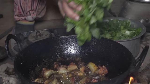 Manjita cooking dinner for her Mother & little brothers смотреть онлайн