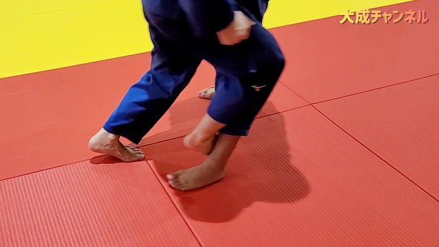 【珍しい足技🐾ソコが重要だった‼️✨愛知大成柔道部🔥渡邉監督の足技講座‼️わかり易く細かい説明や実践向きの足技を紹介💥😆】Judo ashiwaza technique🌐 смотреть онлайн
