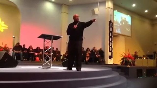Reckless Faith - Bishop Paul S. Morton at Destiny World Chu смотреть онлайн