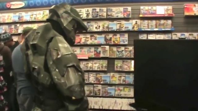 Master Chief at Halo 4 launch смотреть онлайн