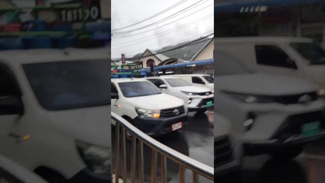 Улицы Пхукет после дождя и цены на рынке. Таиланд 2024 за 50 тысяч рублей с перелетом@tutsi-dieti смотреть онлайн