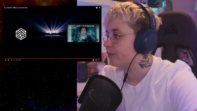 TRIPLES (트리플에스) - JUST DO IT, DOOR & GIRLS NEVER DIE MVs || REACTION смотреть онлайн