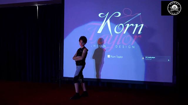 Korn Taylor House of Ikons Part 3 @ Hotel Pineta Palace смотреть онлайн