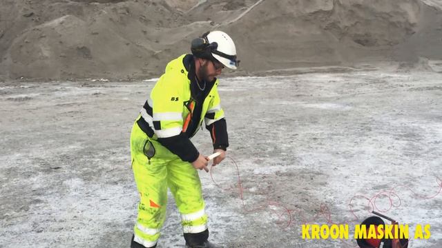 Kroon Maskin AS sprenger på Kalplassen for Valdres Pukkverk. смотреть онлайн