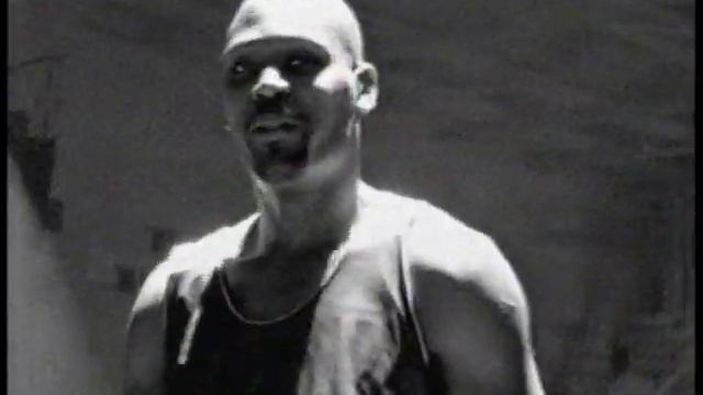 Glenn Robinson - 1996 Reebok Rail Commercial смотреть онлайн