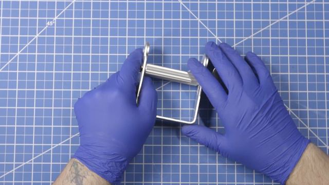 Tube Squeezer Basics - get the last bit out of the tube. смотреть онлайн