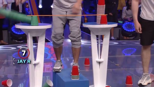 Fall into Place | Minute To Win It - Last Man Standing смотреть онлайн