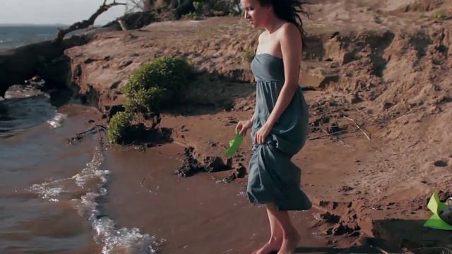 КОРАБЛИКИ БУМАЖНЫЕ смотреть онлайн