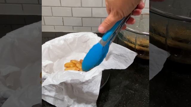 עוגת תפוחים מקורמלים смотреть онлайн