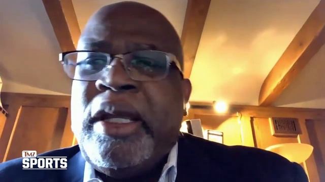 Chris Darden Says Kareem Hunt Should Be Arrested, 'Open and Shut Case' | TMZ Sports смотреть онлайн