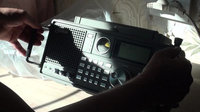 Распаковка и первое включение Tecsun S-2200x
