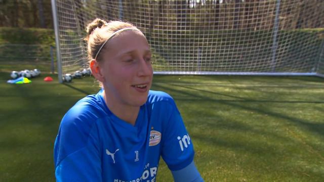 Supertips van Oranjekeepster Sari van Veenendaal | Hellup Voetbal | Zappsport смотреть онлайн