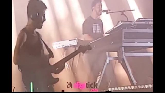 Linkin Park - The Catalyst (Live at Hellfest 2017) смотреть онлайн