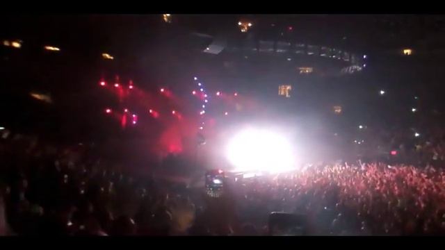 Swedish House Mafia Opening set Madison Square Garden PT 1 .mov смотреть онлайн