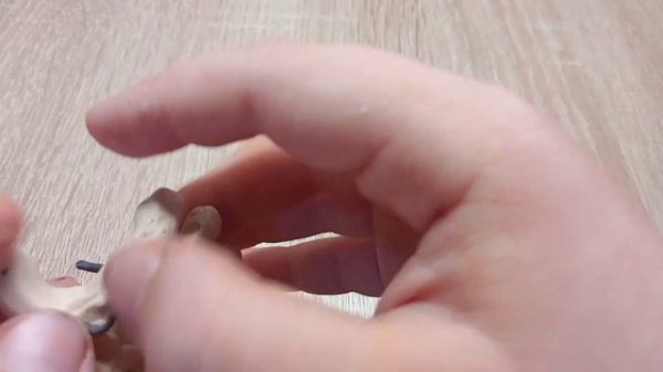 как слепить вещь из сериала венздей/из пластилина