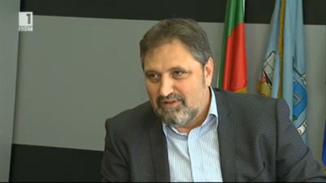 Опасен изкоп в жилищен квартал - БНТ Частен случай с Мая Димитрова 13.11.2013 смотреть онлайн