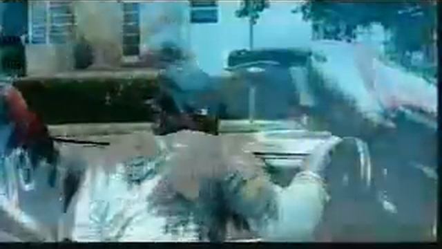 Jim Jones feat Trey Songz-Summer with Miami смотреть онлайн