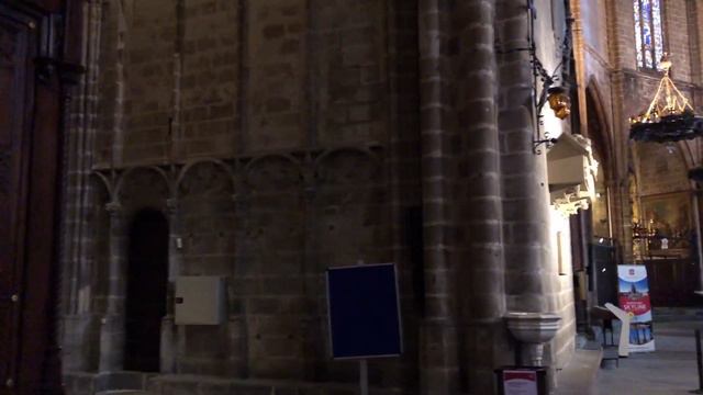 [SPAIN-BARCELONA] Walking inside Rooftop and Interior of Cathedral 24/APR/2021 03:15 pm смотреть онлайн
