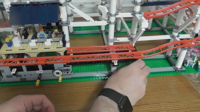Building Lego Creator Roller Coaster SET 10261 PART 11 смотреть онлайн