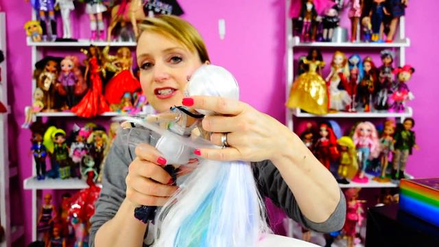 Rainbow High Amaya Raine Doll Original With White And Rainbow Hair Does It Work?