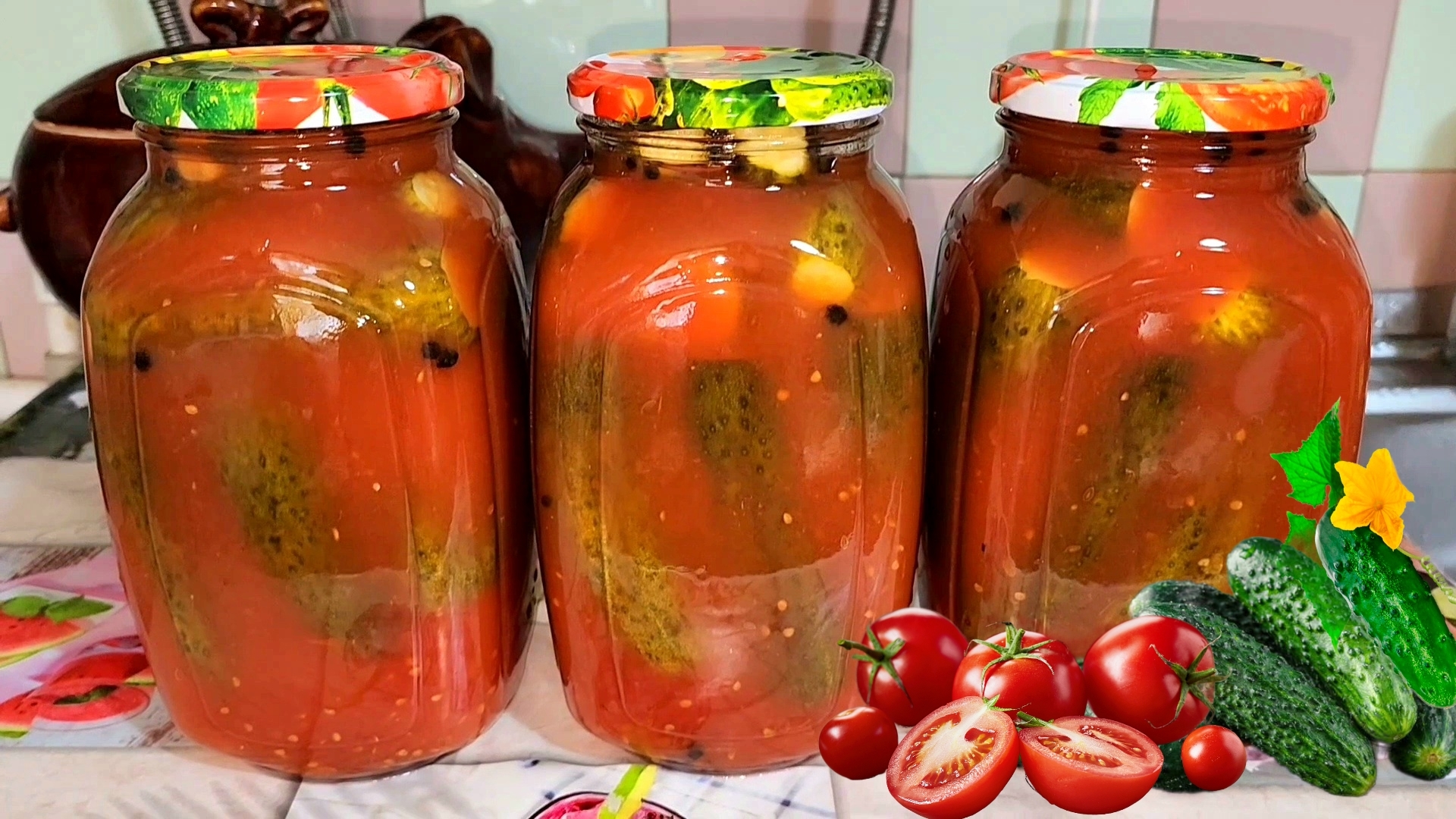 ОГУРЦЫ В ТОМАТНОМ СОКЕ НА ЗИМУ.🥒🥒🍅 смотреть онлайн