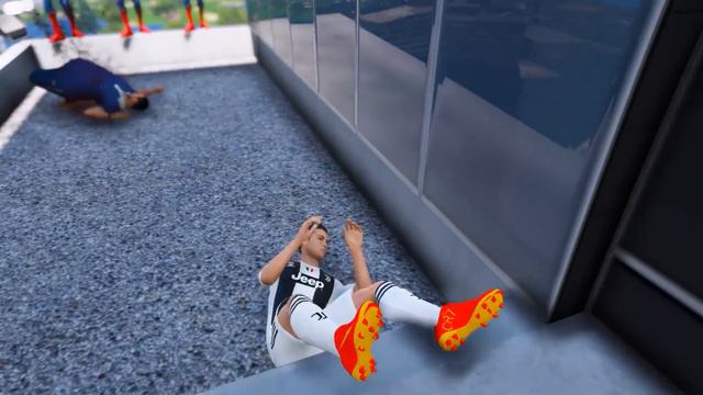 Crazy Ragdolls Ronaldo Jumps/Fails #2 - GTA 5 - Water Ragdolls смотреть онлайн