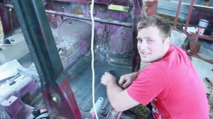 Замена лонжерона и пола 2107