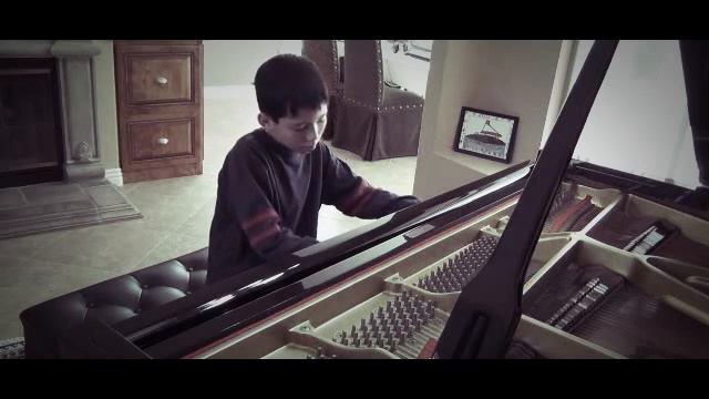 Jake Clayton (11 yr) performs Beethoven Sonata No. 1 Op. 2 1st Movement смотреть онлайн