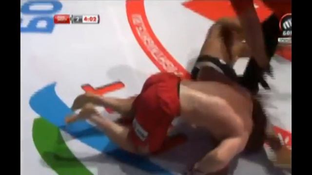 Helicopter armbar Diego Brandao (MMA) смотреть онлайн