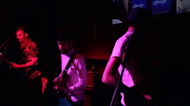Los Pasajeros - Carretera (vivo en Rey Lagarto) смотреть онлайн