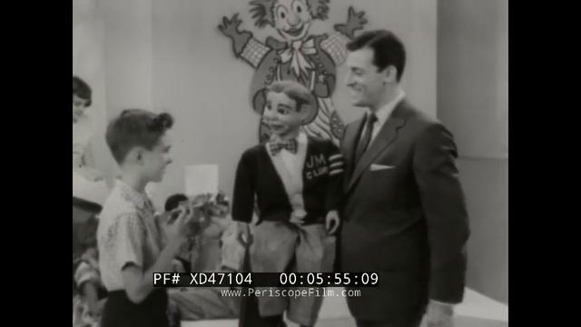 1955 “TOYLAND EXPRESS”  VENTRILOQUIST PAUL WINCHELL  CHRISTMAS TOYS CHILDREN'S TV SHOW  XD48104